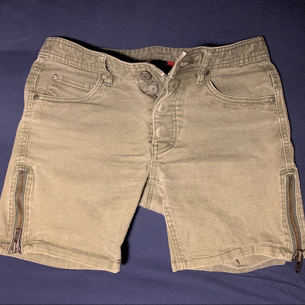 Light Green Nasty Pig Shorts (30w)